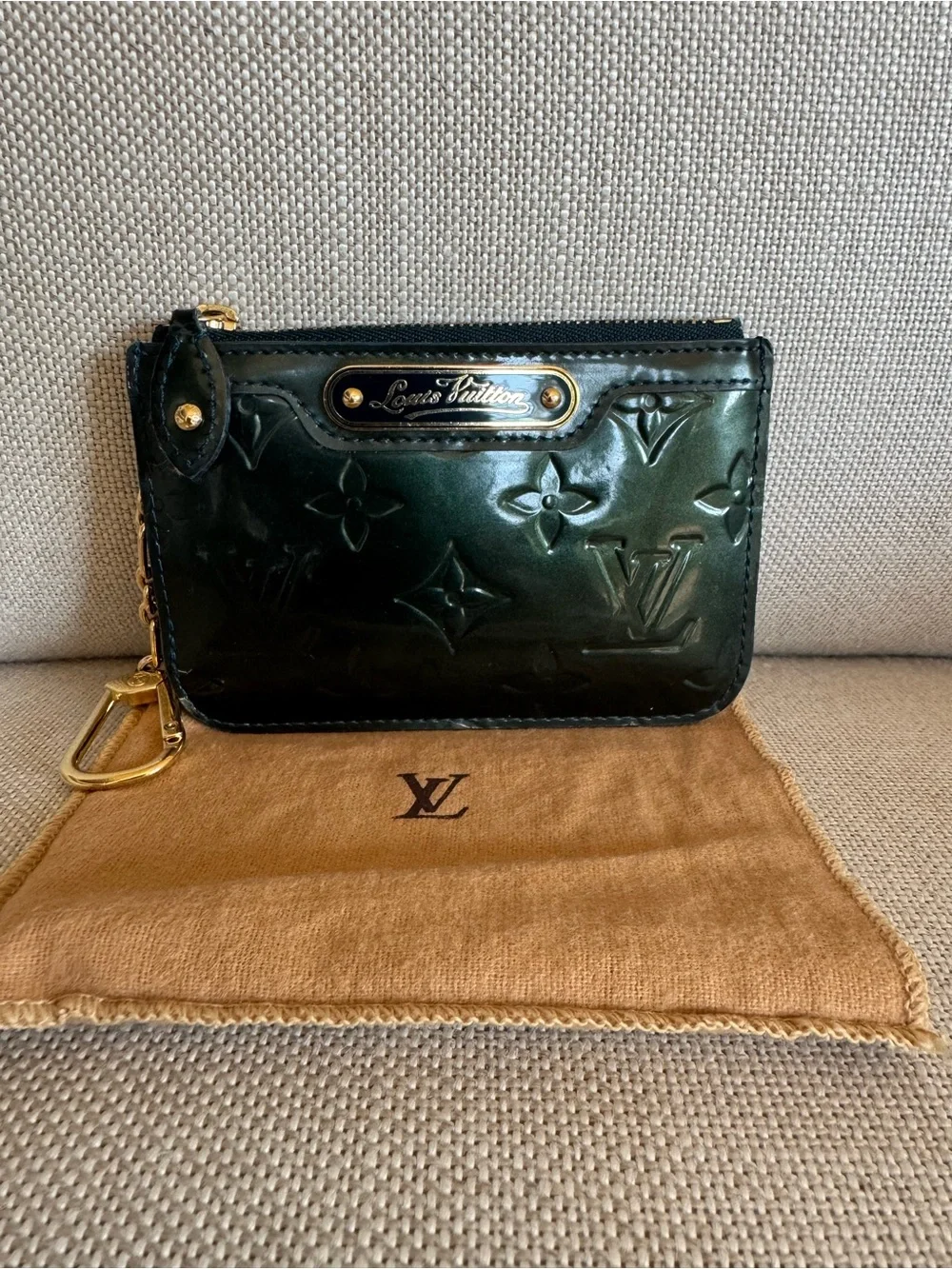Louis Vuitton Dark Green Vernis Monogram Key Cles with Gold Hardware